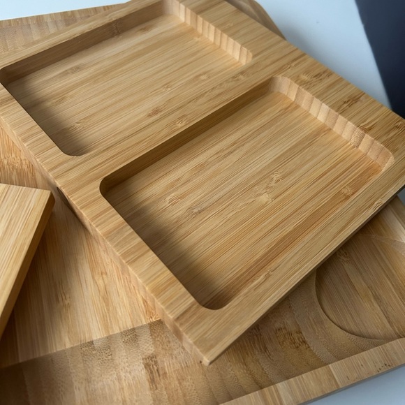 Cheeseboard with Knife Set - Picture 9 of 9